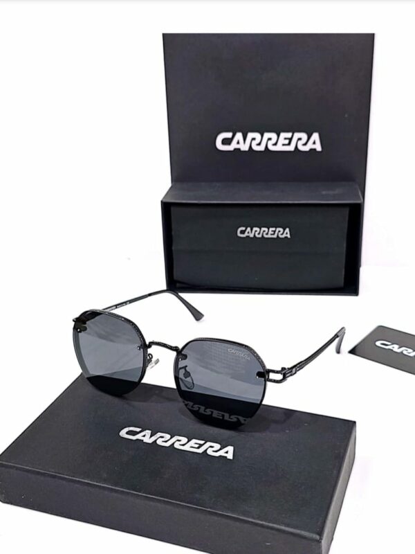 نظارات شمسية ماركة Carrera