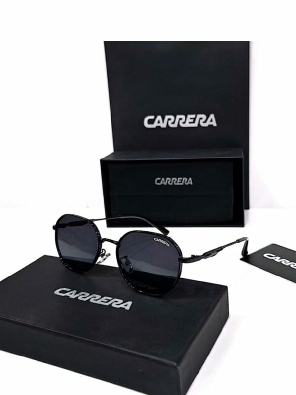 نظارات شمسية ماركة Carrera