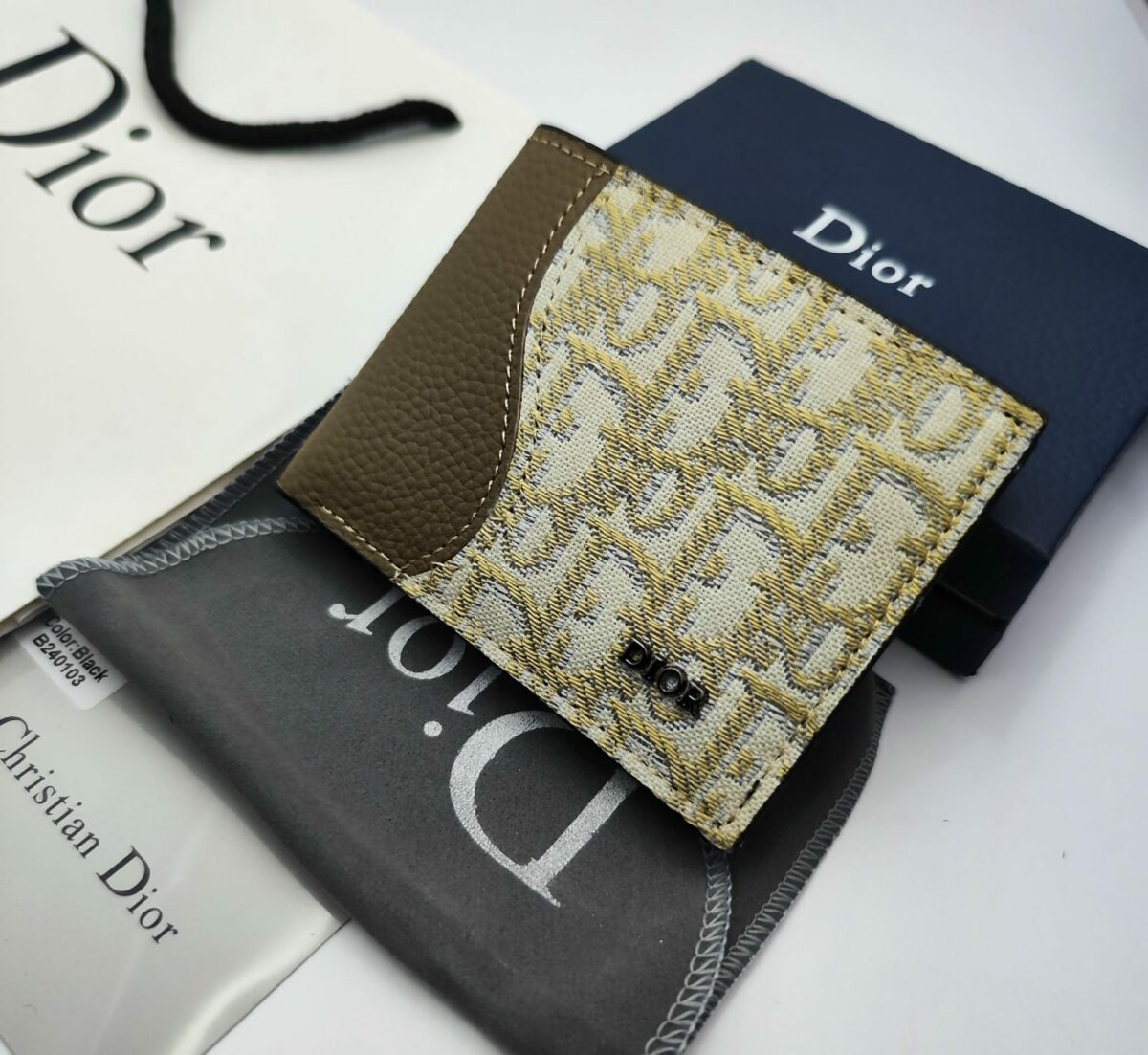 أبواك رجالي Dior