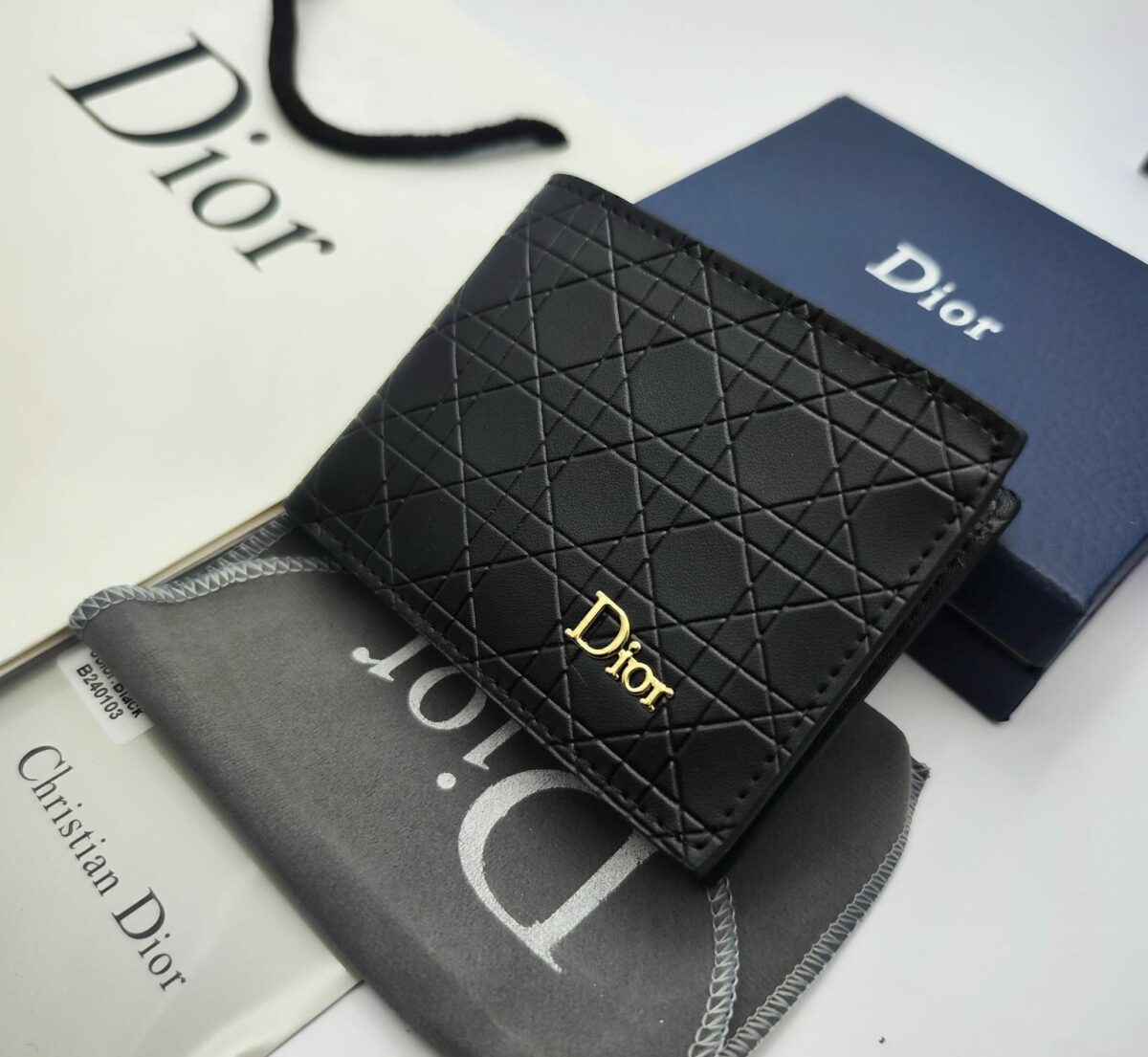 أبواك رجالي Dior